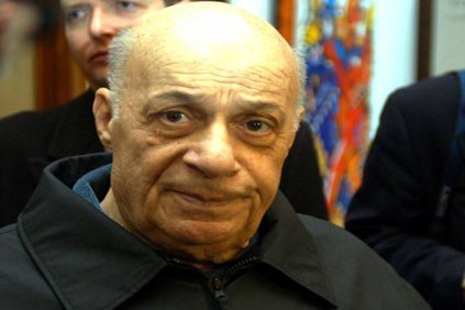 Βρήκε παρέα...